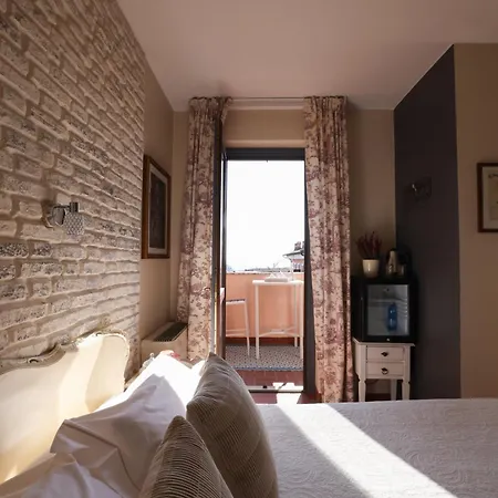 Hotel Florence Manerba del Garda Room photo